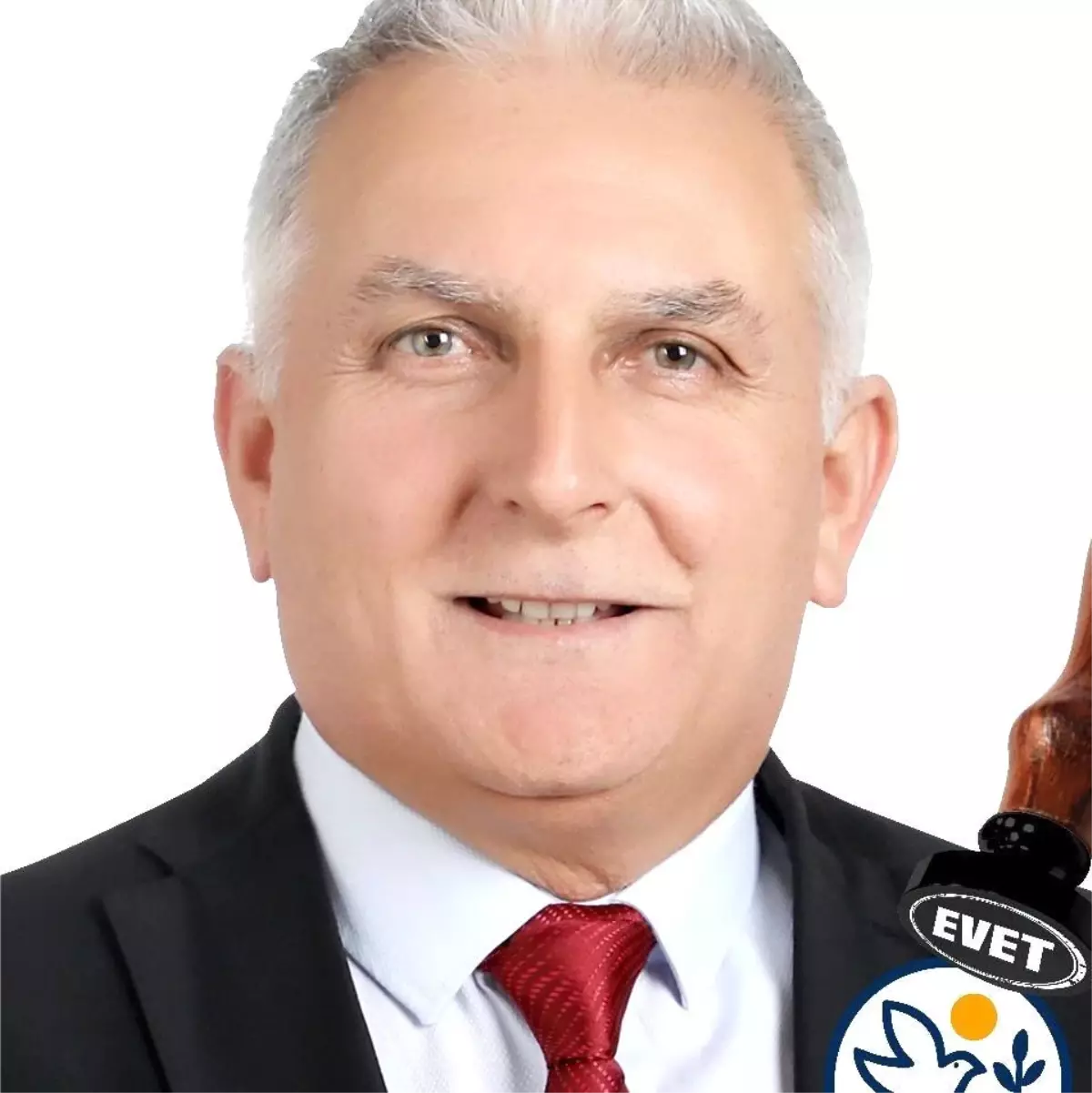 KKTC sandık başına gidiyor! Cumhurbaşkanı adayı seçime saatler kala adaylıktan çekildi