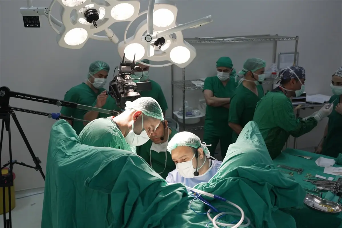 Malatya’da Canlı Proktoloji Cerrahi Kursu Düzenlendi