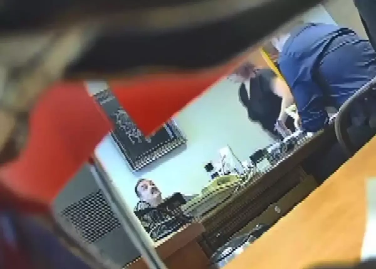 Yenidoğan davasında tarihi duruşma başladı! Savcı Yavuz Engin’le ilk yüzleşmede gerginlik