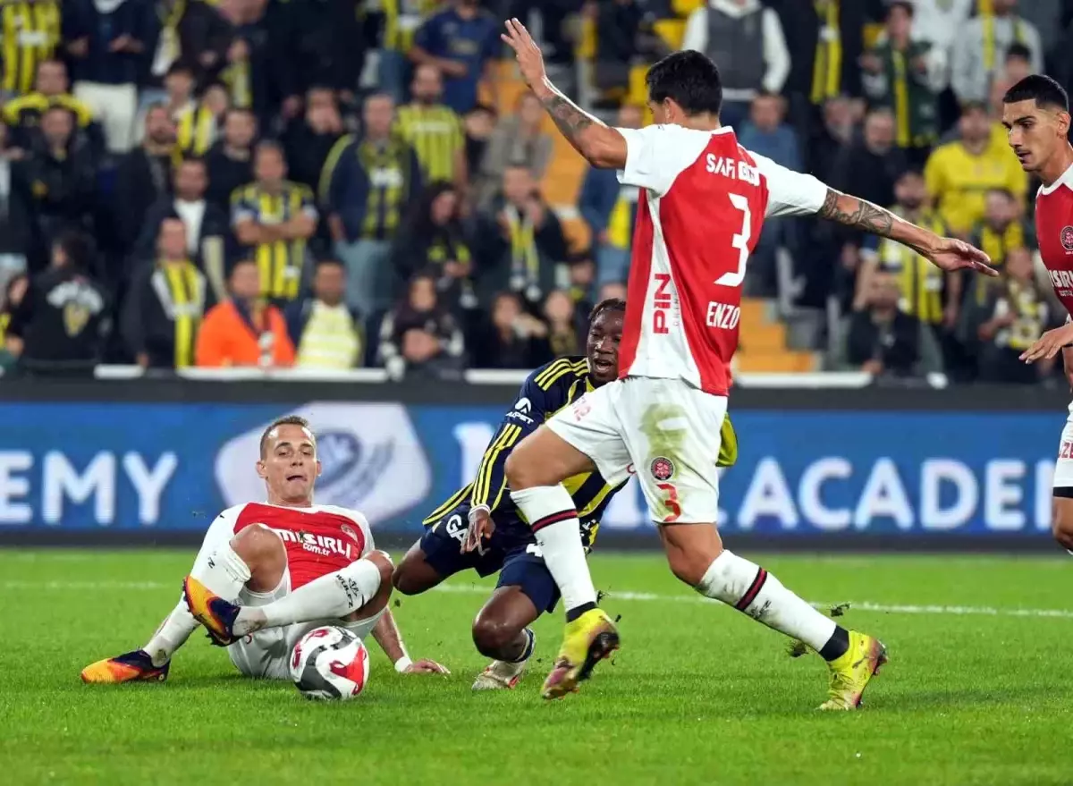 Fenerbahçe 2-0 Önde