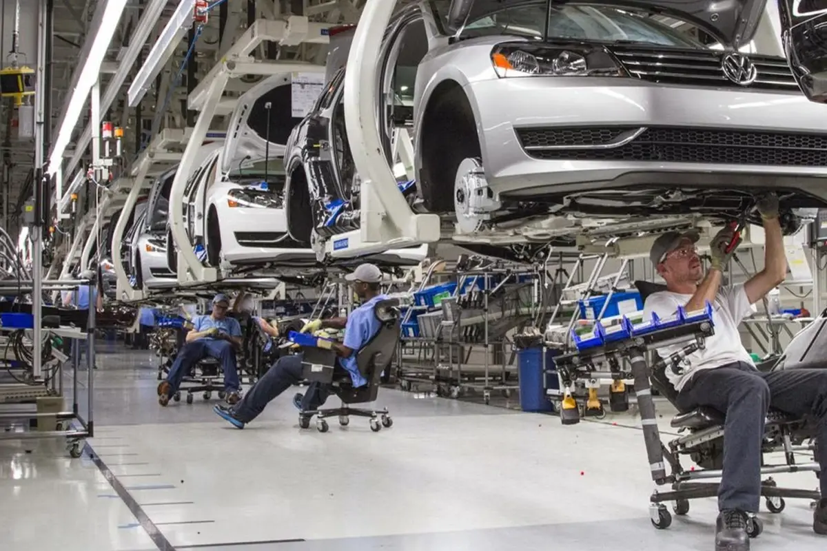 Türkiye’de yok satıyor! Alman otomotiv devi 2 modelin üretimini durduruyor