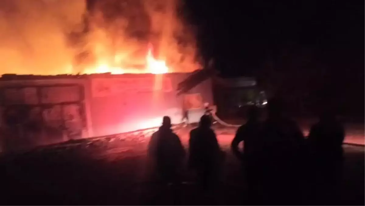 Amasya’da Soğan Deposunda Yangın