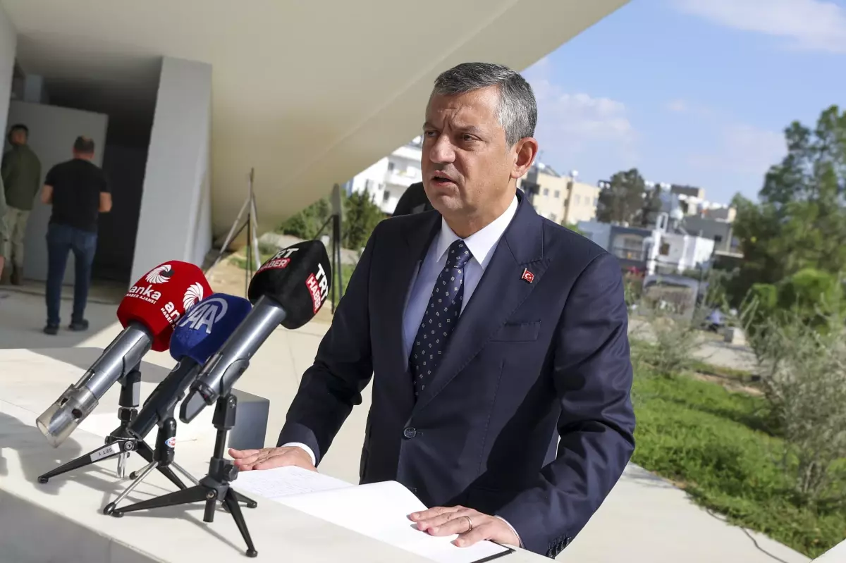 Özgür Özel KKTC’de Anma Ziyareti