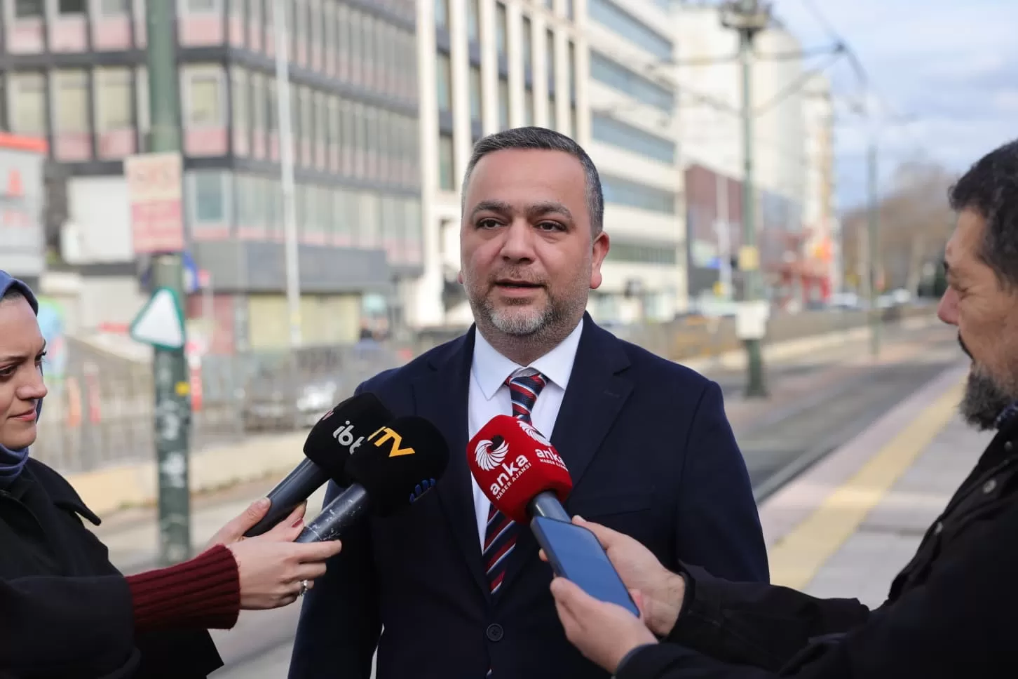 TARİHİ YARIMADA ULAŞIMDA YENİ DÖNEMTURİSTİK TRAMVAY GELİYOR