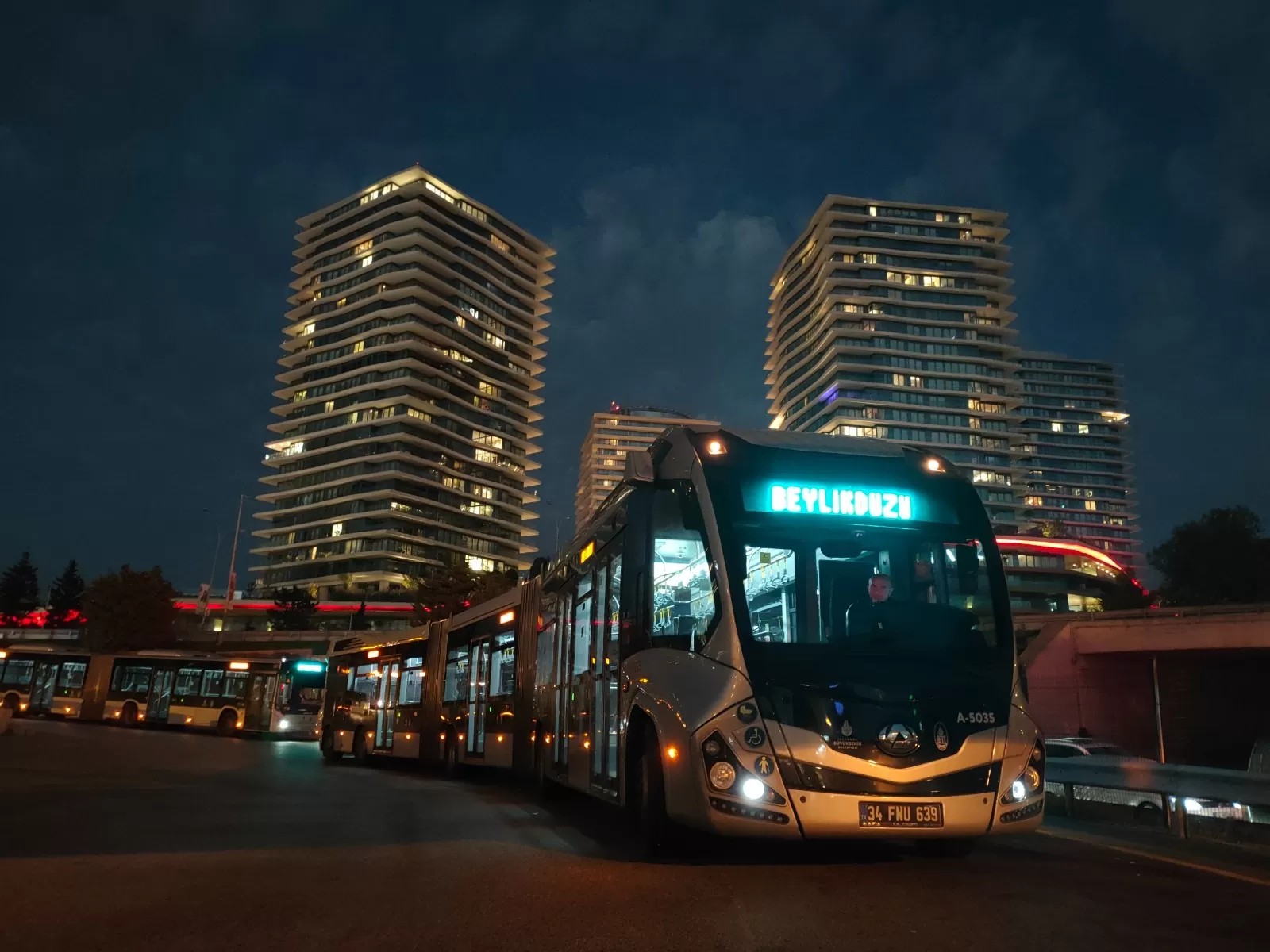 İBB’DEN YILBAŞI İÇİN ÖZEL TEDBİRLER