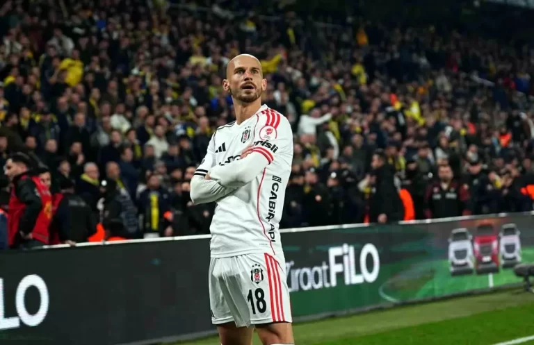 Cerny Fenerbahçe’ye 2 Gol Attı