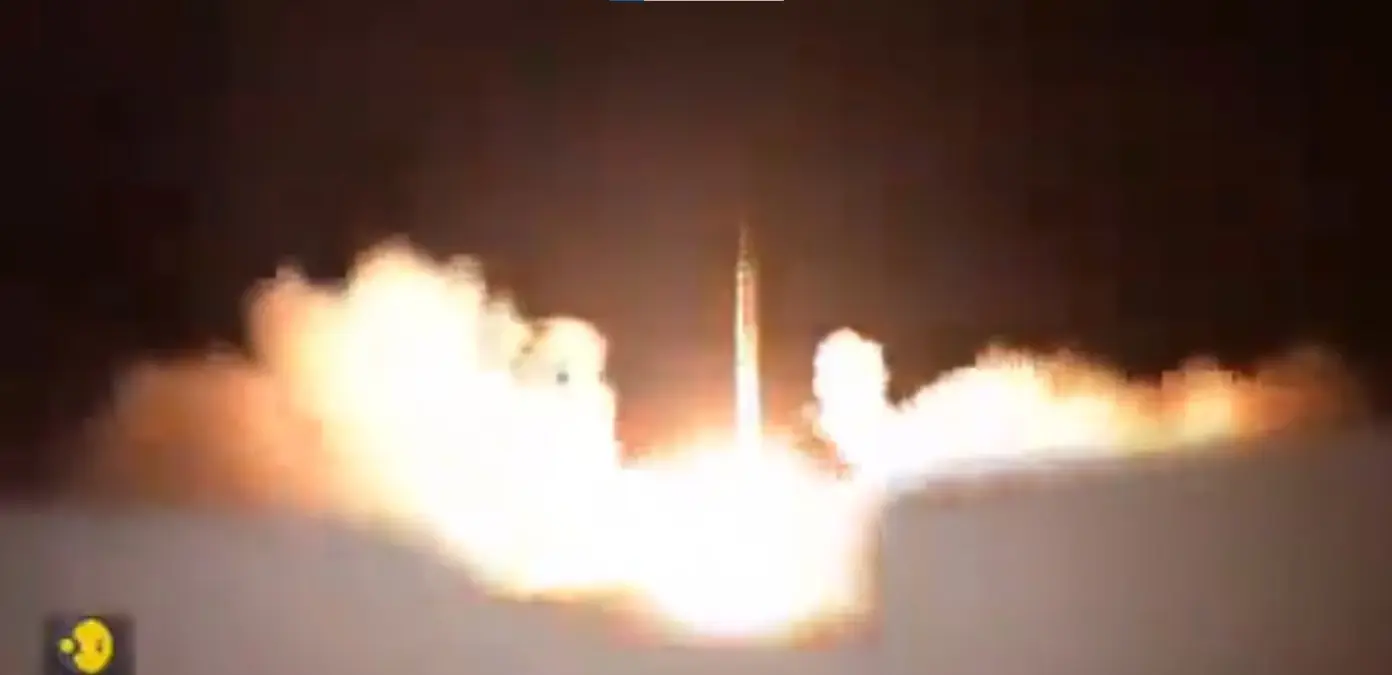 İran, ilk kıtalararası balistik füze denemesini gerçekleştirdi