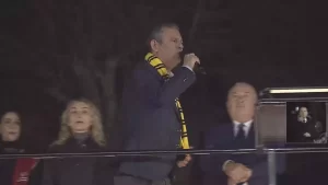 Özgür Özel Beykoz’da Miting Düzenledi: Mücadele Sürecek